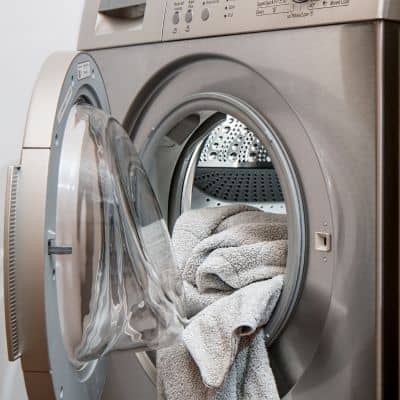 linge dans machine à laver